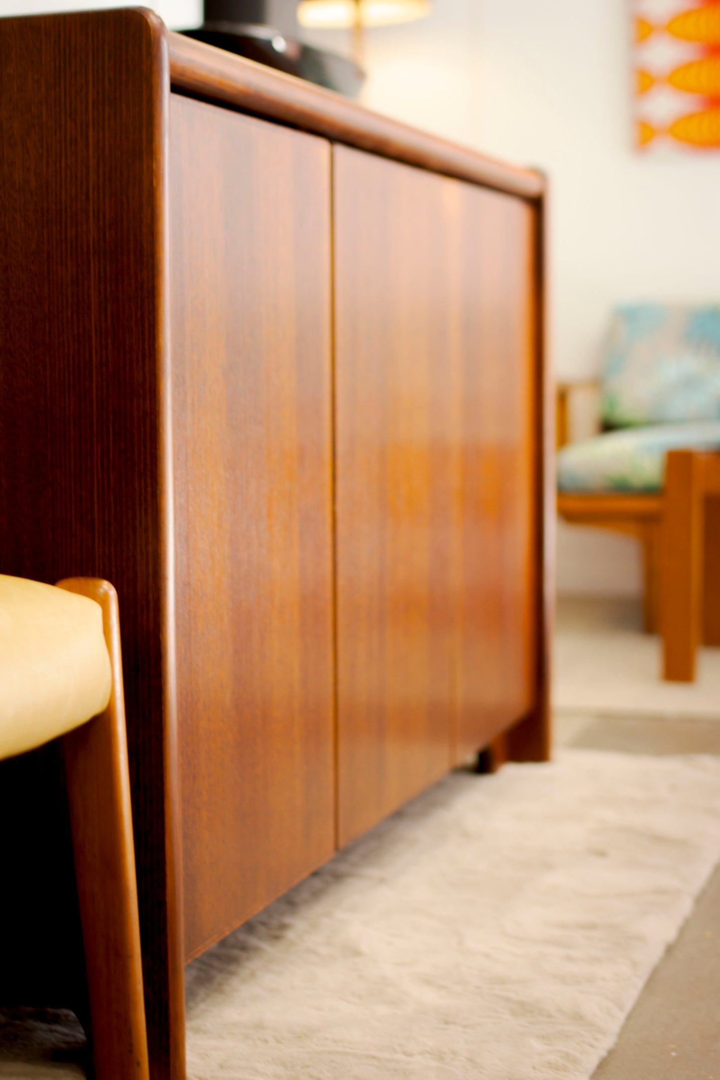 Solid wood retro buffet