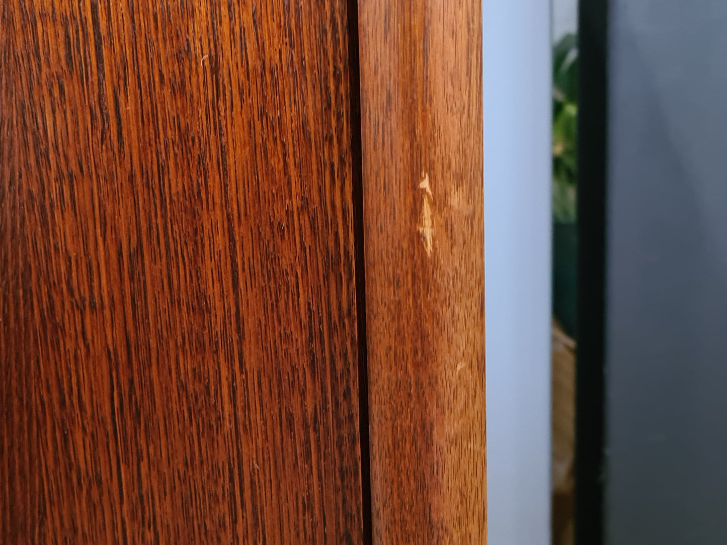 Solid wood retro buffet