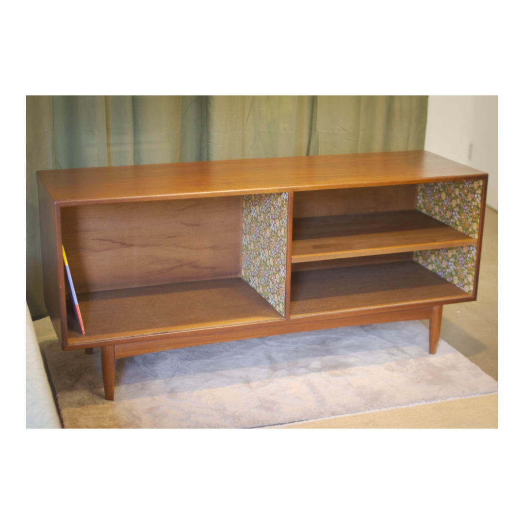 Refurbished Vinyl Cabinet/ Bookshelf