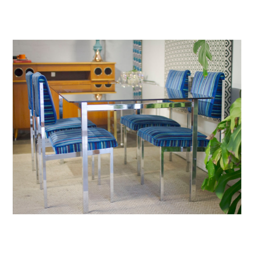 'Ultra' Dining Suite
