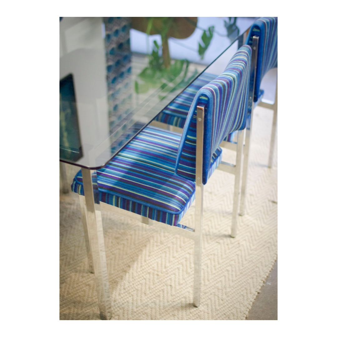 'Ultra' Dining Suite