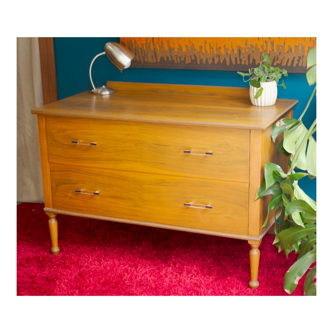 Vintage Chest of Drawers